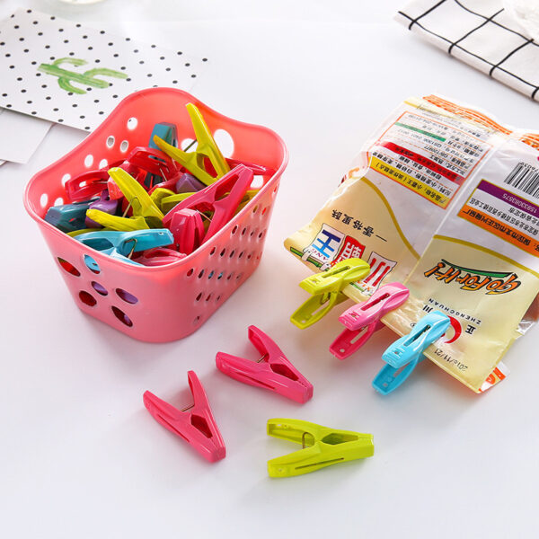 30pcs Set Drying Pegs + Baskets